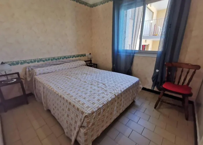 187 Cap D'Agde, 3 Pieces 6 Personnes Avec Parking, Proche Mer